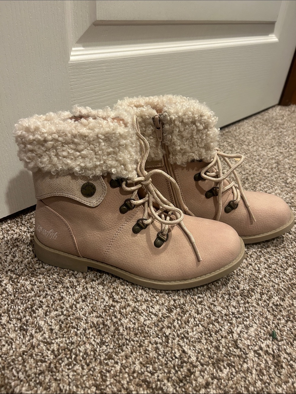 Size 4 Blowfish 6152 faux leather, faux fur-trimmed Winter Boots in Pink, New co